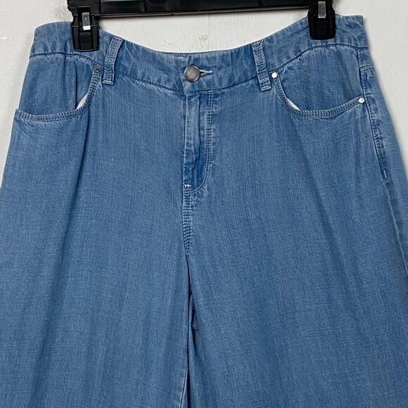 Chico’s Platinum Women's Blue Chambray Wide Leg Pockets Crop Pants Size 4 - Picture 3 of 7